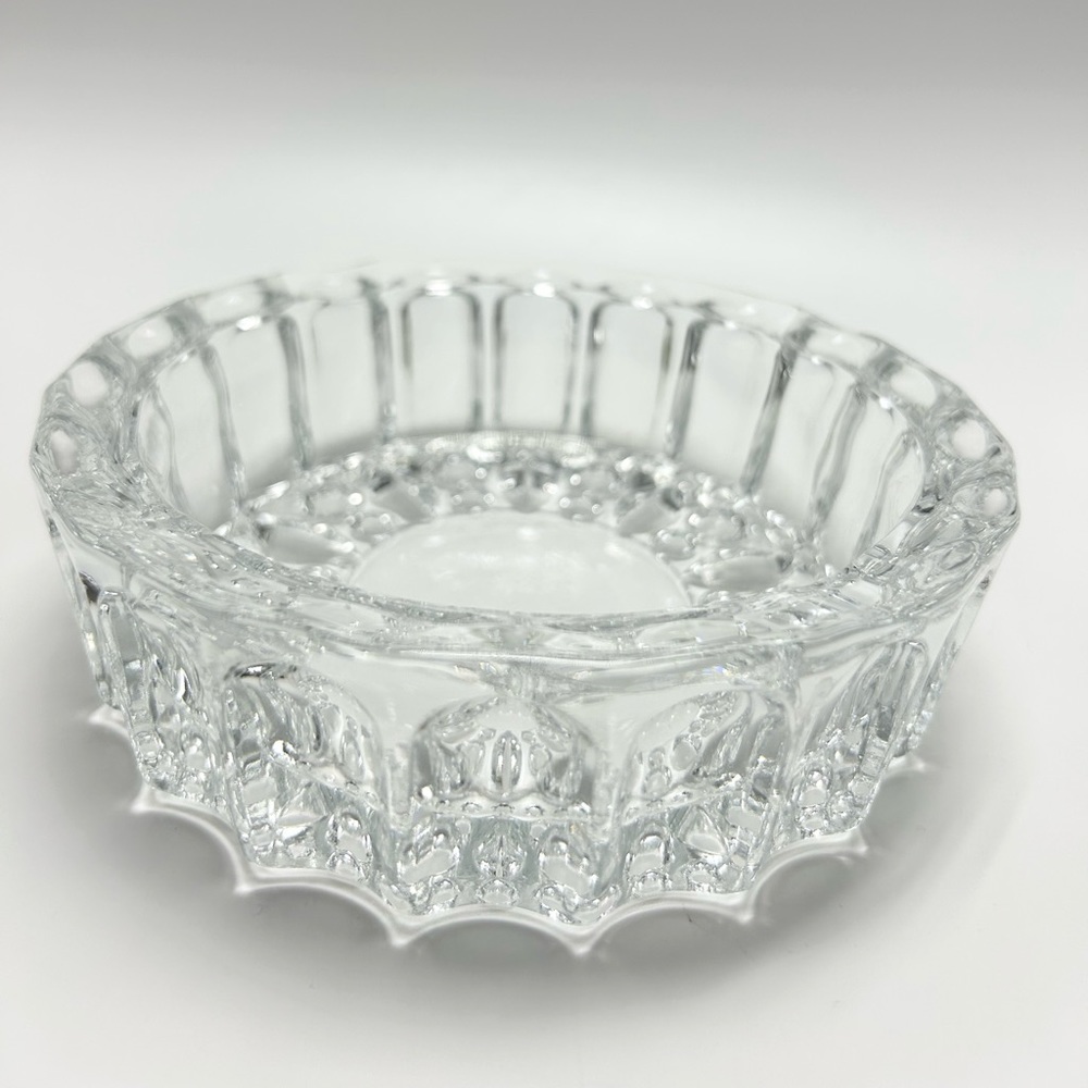 💍🍭🍬🍡Kig Malaysia - Vintage Round Crystal Candy Dish.